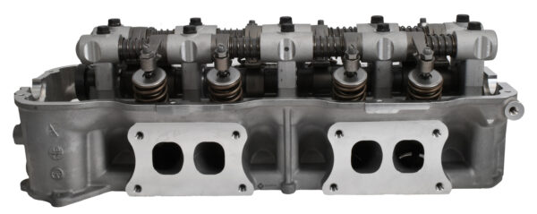 ΚΥΛΙΝΔΡΟΚΕΦΑΛΗ NISSAN D21 '85-'92 4WD Z24 4ΜΠΟΥΖΟ *Α ΠΟΙΟΤΗΤΑ* - ΚΟΜΠΛΕ